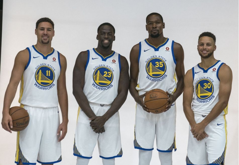 西甲官方：巴萨球迷在上周比赛有对毕包、威廉斯等的辱骂行为（西甲官方通报：上周比赛巴萨球迷辱骂毕尔巴鄂、威廉斯等人）