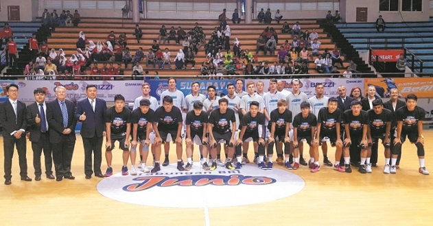 皇马客战奥林匹亚科斯：姆巴佩、维尼修斯首发，贝林厄姆替补（皇马客场对阵奥林匹亚科斯：姆巴佩、维尼修斯先发，贝林厄姆替补待命）