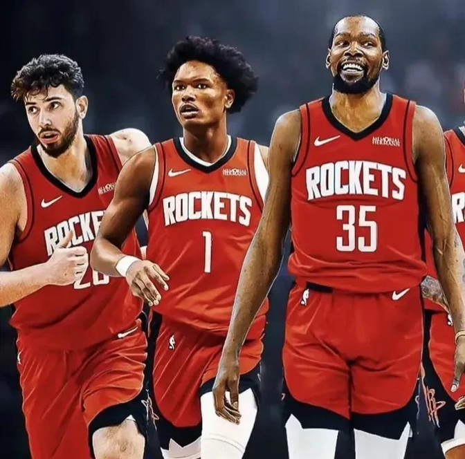 科贝记者：巴尔韦德右腿内收肌不适，明天将接受检查（巴尔韦德右腿内收肌不适，科贝记者称其明日将接受检查）