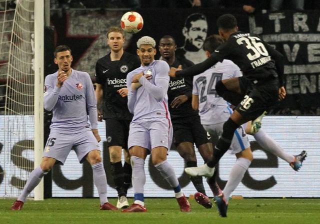 广厦男篮末节逆转战胜北京（广厦男篮末节翻盘击败北京队）