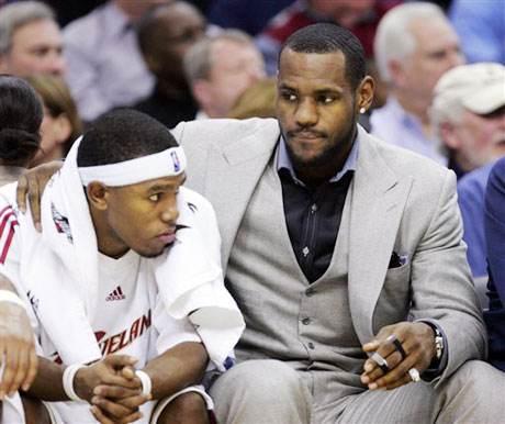 迪马：迪巴拉退烧后参加全队合练，安赫利尼奥也参加了合练（迪马：迪巴拉退烧回归合练，安赫利尼奥亦参与合练）