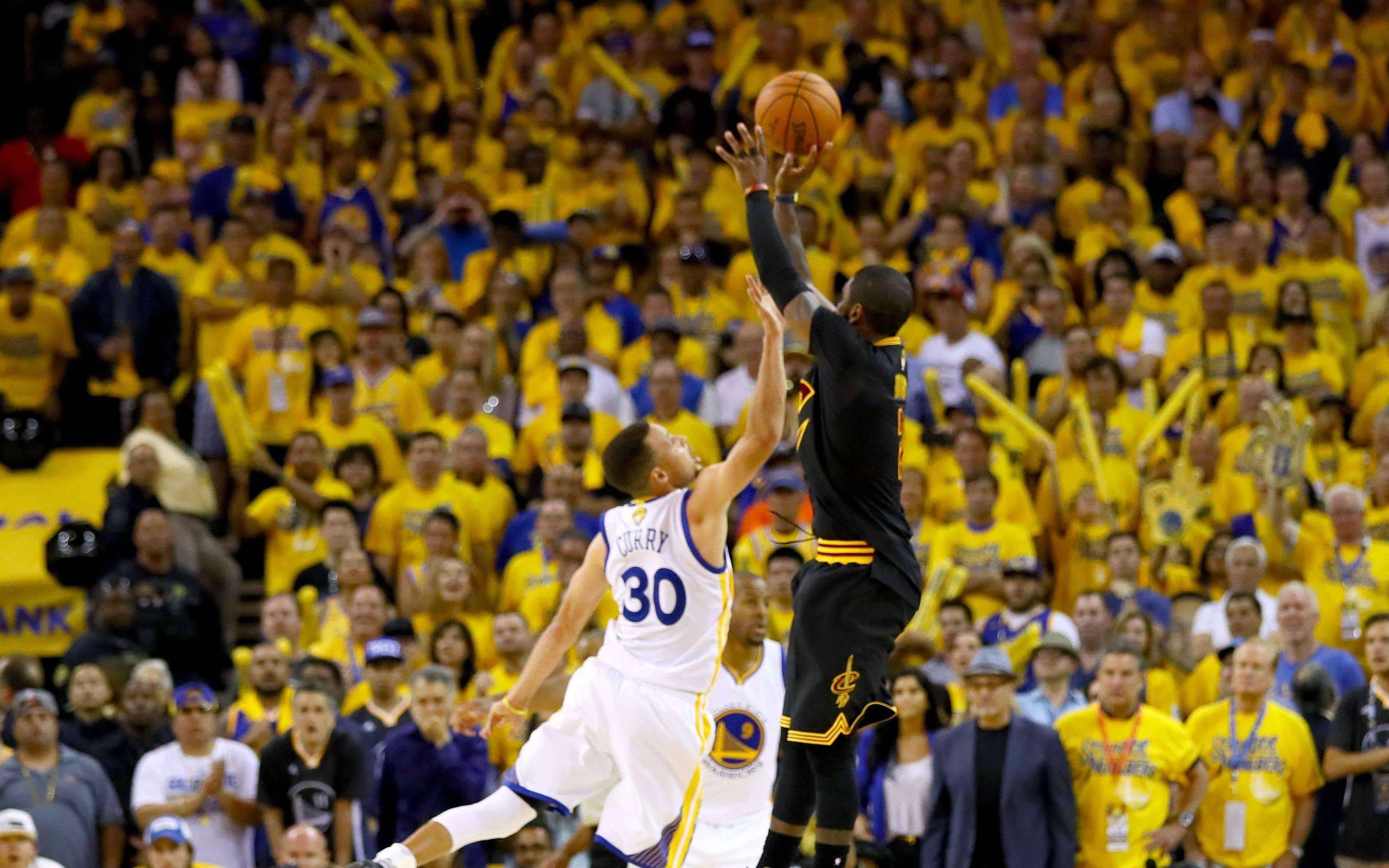 火箭连续胜利，团队士气稳步提升（火箭再取连胜，球队士气持续高涨）