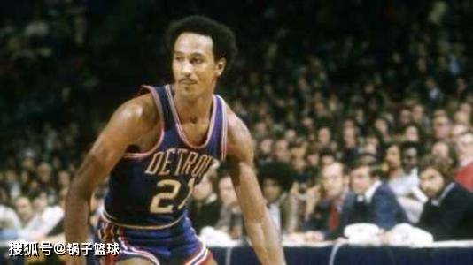 击球都透露 击球都透露