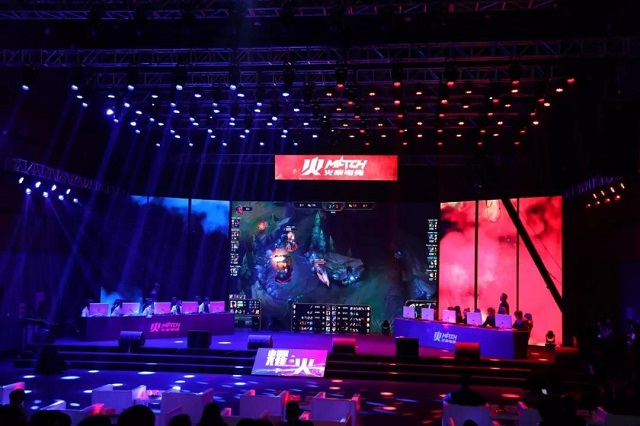 方面缺乏持 方面缺乏持